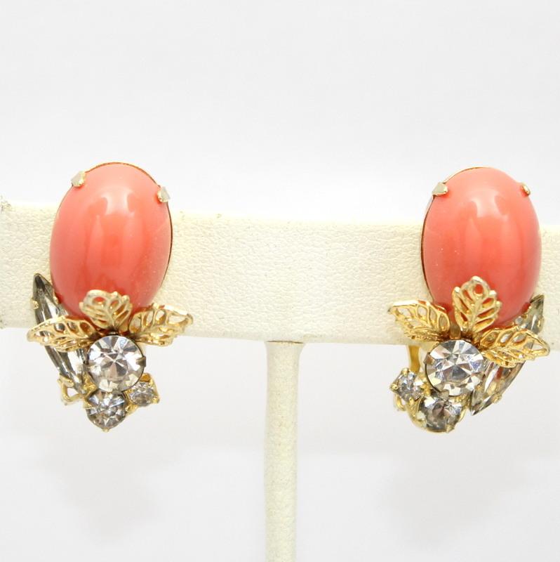 Front view of Orange Cabochons Earrings Clip