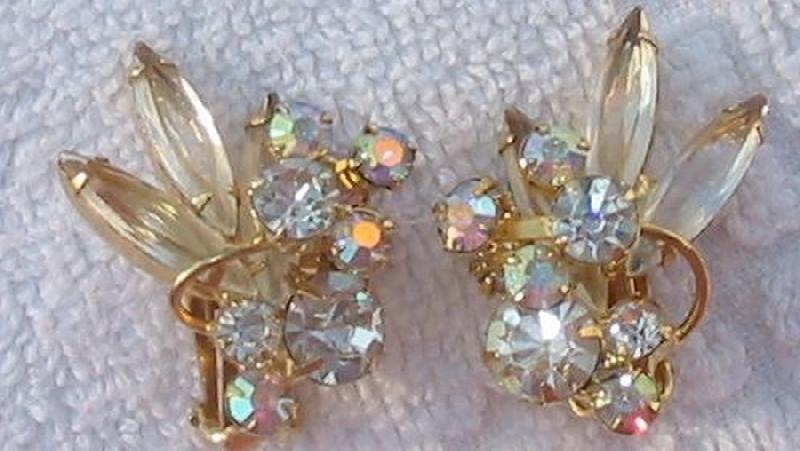 Front view of Clear Navettes Earrings Clip