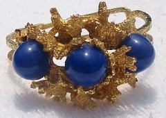 Blue Cabochons Plastic Bracelet Clamper