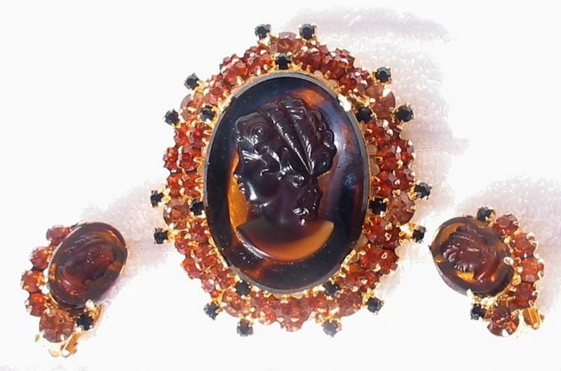 Front view of Topaz Oval Molded/Cut Earrings Clip