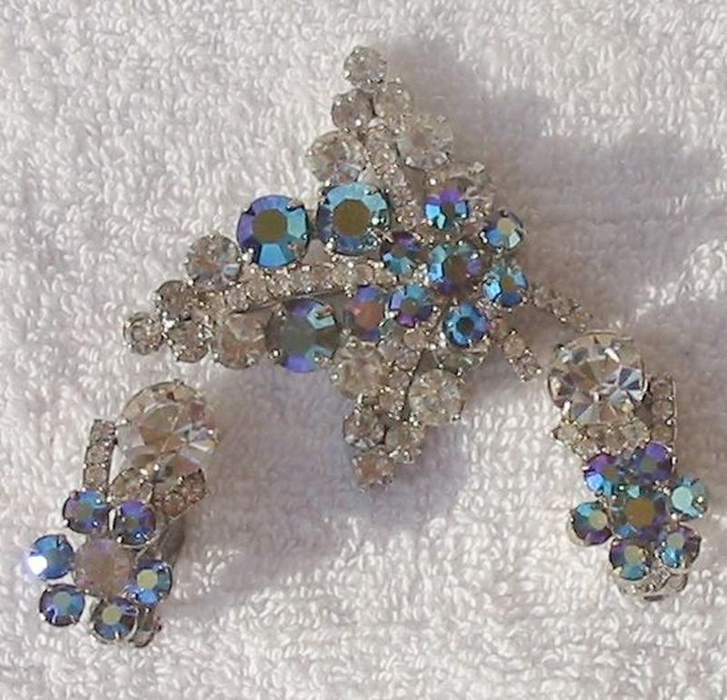 Front view of AB Chatons Only Earrings Clip