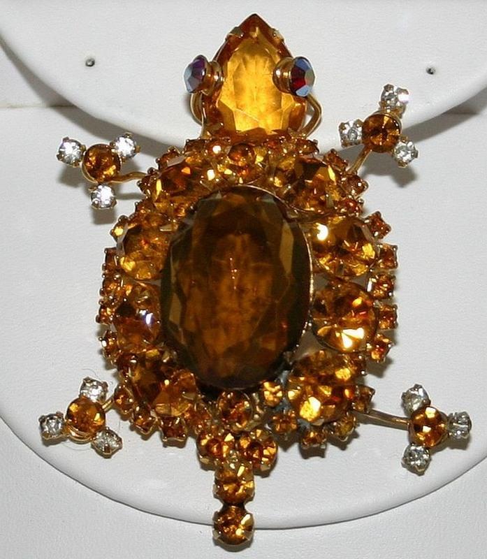 Front view of Topaz Pear Brooch