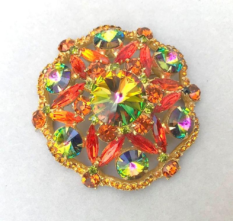 Front view of Fall Navettes Rivoli/Margarita Brooch