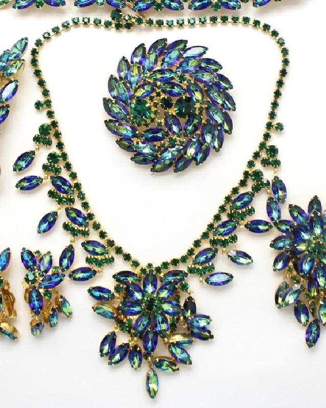 Front view of Green Navettes Multi-Color/Shaded Necklace