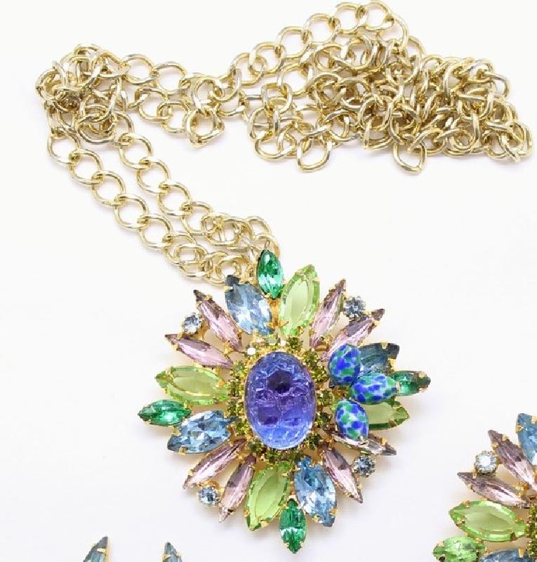 Front view of Pastel Cabochons Molded/Cut Necklace