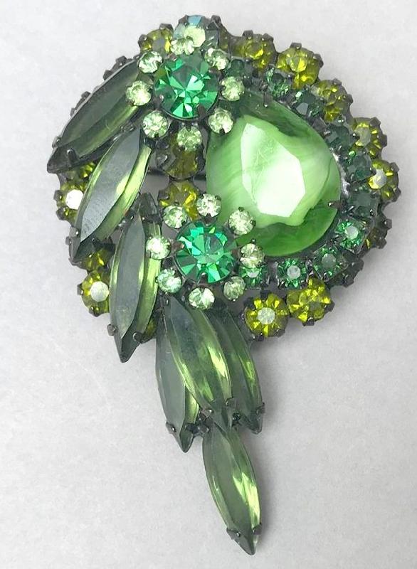 Front view of Green Pear Striped Brooch