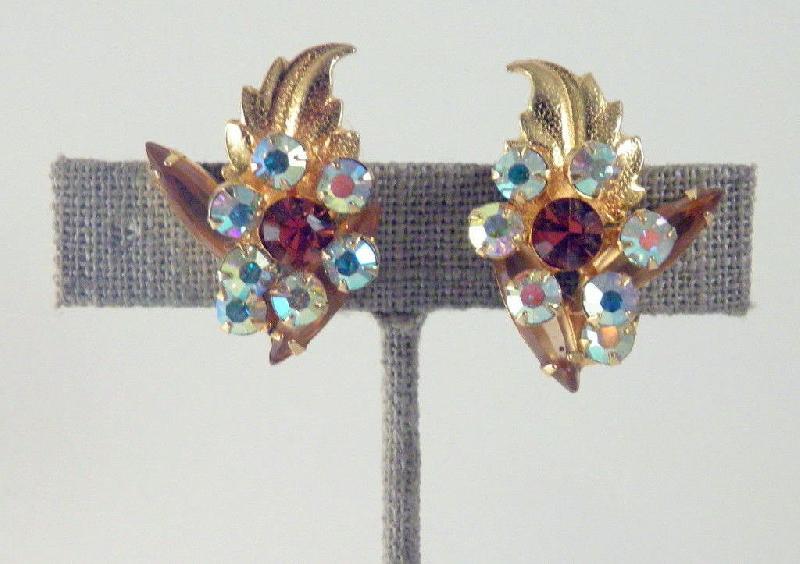 Front view of Topaz Navettes Earrings Clip