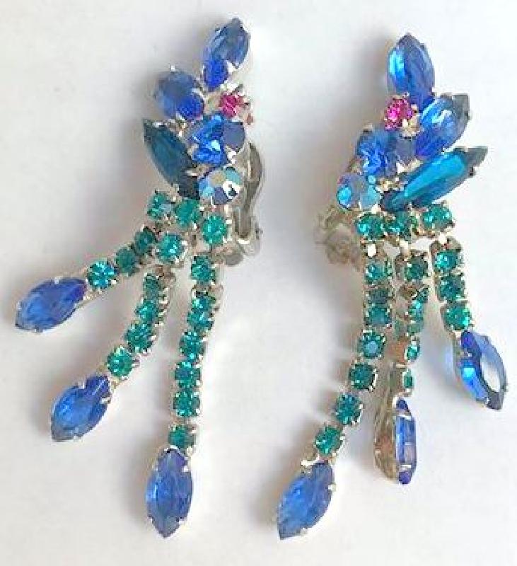 Front view of Blue Navettes Earrings Clip