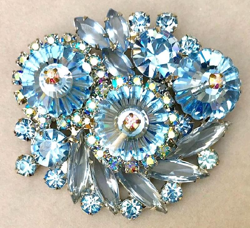Front view of Blue Navettes Rivoli/Margarita Brooch