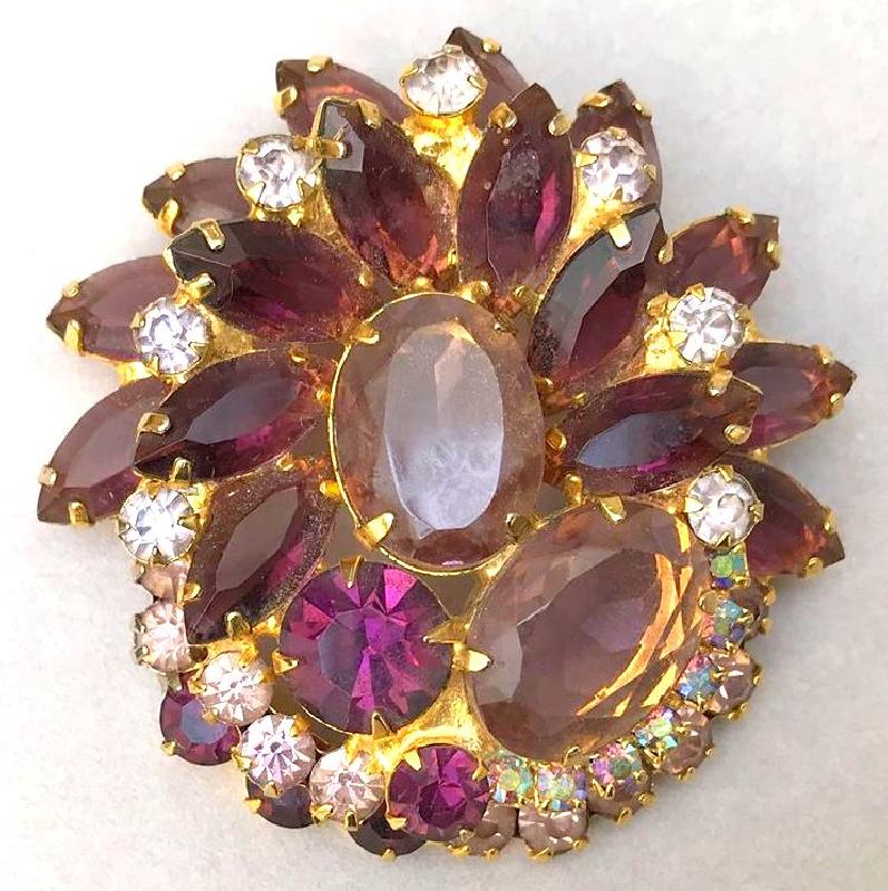 Front view of Purple (cardinal) Oval Brooch