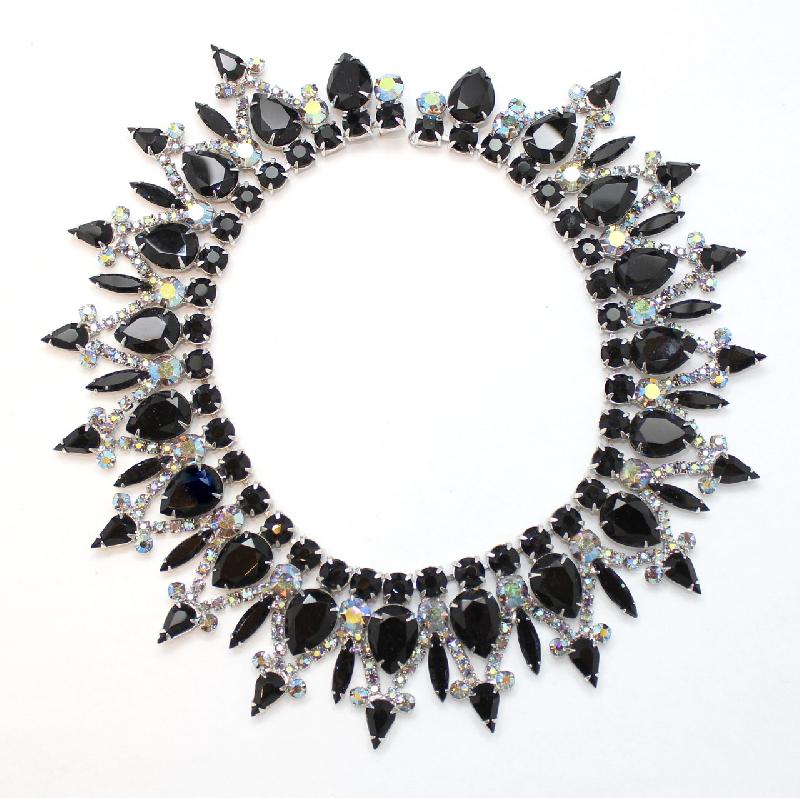 Front view of Black (jet) Pear Necklace