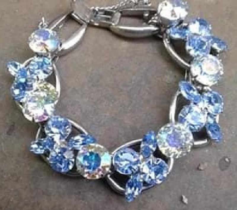Front view of Blue Navettes Bracelet 5 Link