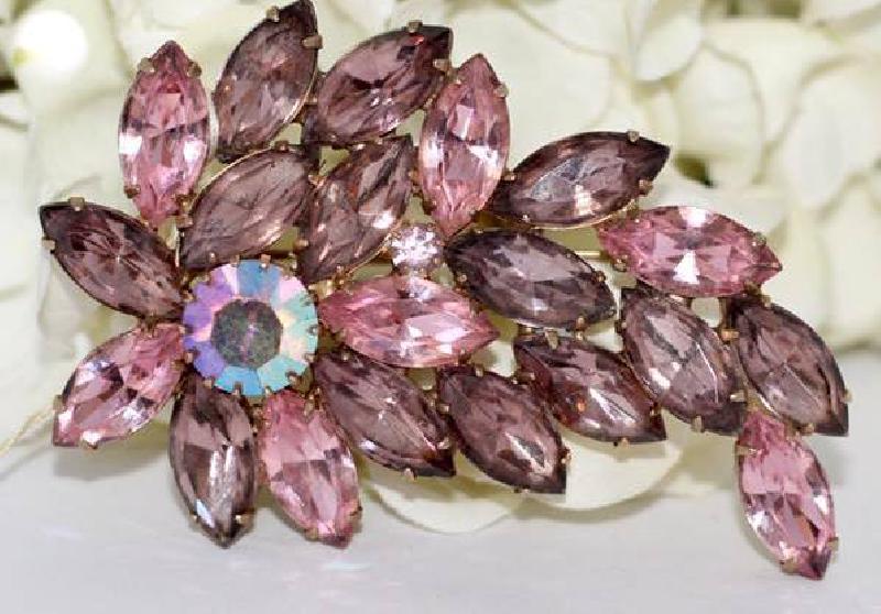 Front view of Pastel Navettes Brooch