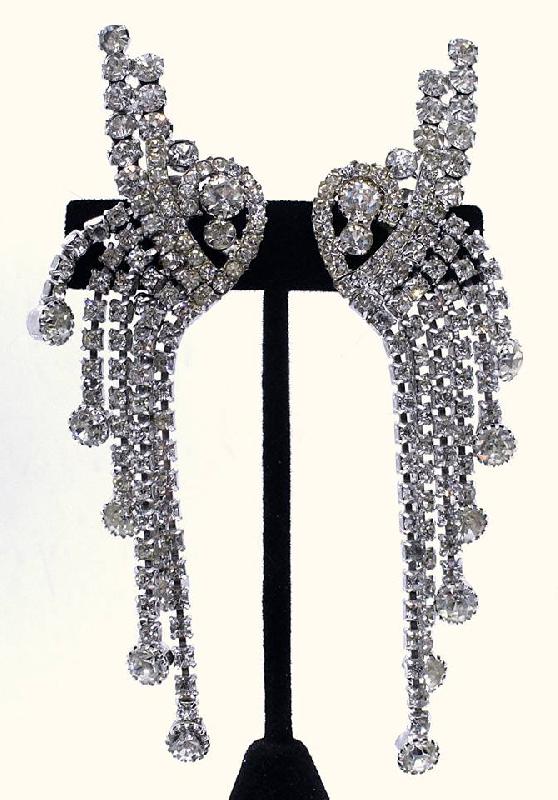 Front view of Clear Chatons Only Earrings Clip