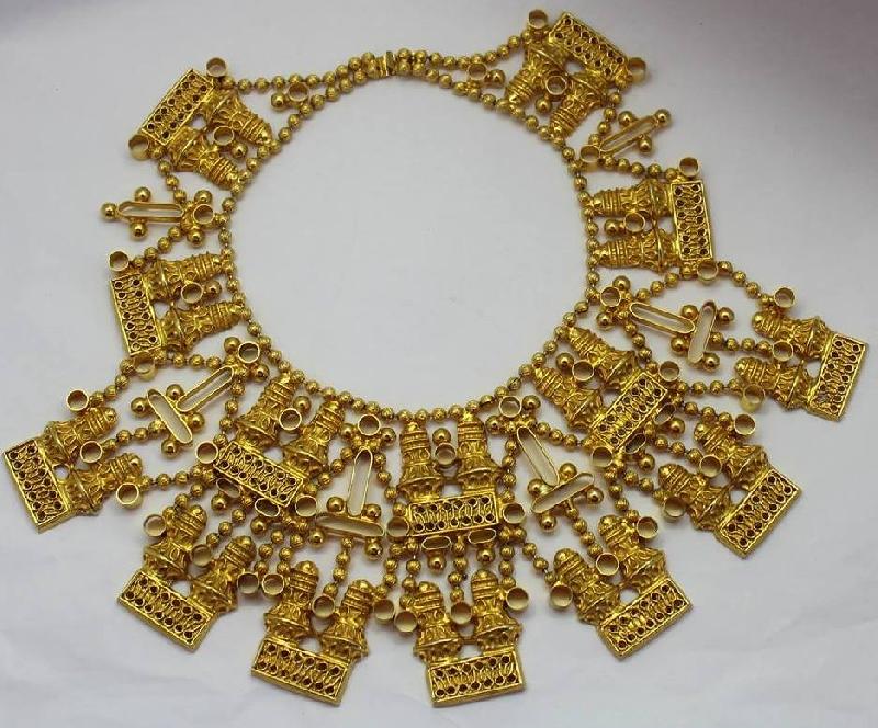 Front view of Necklace