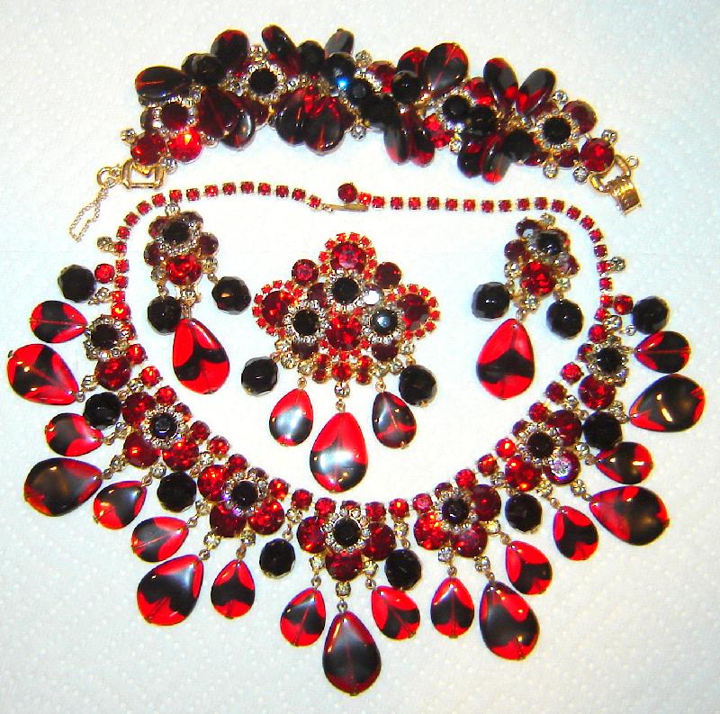 Front view of Red Chatons Only Striped Necklace