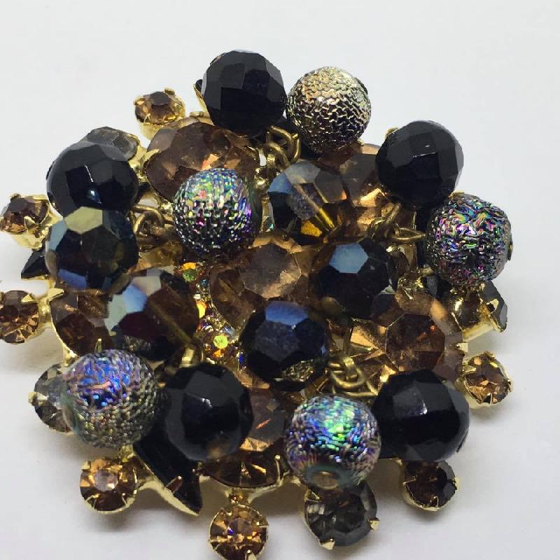 Front view of Topaz Navettes Brooch