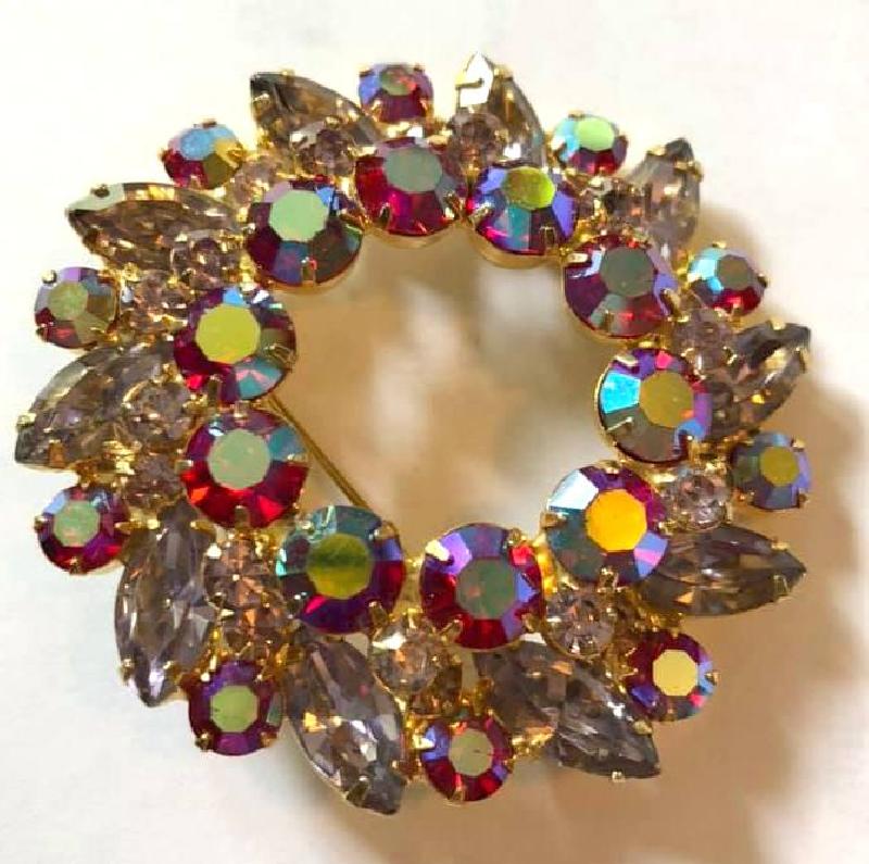 Front view of Purple (cardinal) Navettes Brooch