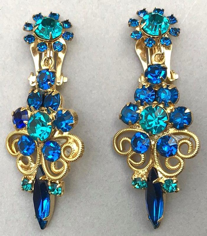 Front view of Blue Navettes Earrings Clip