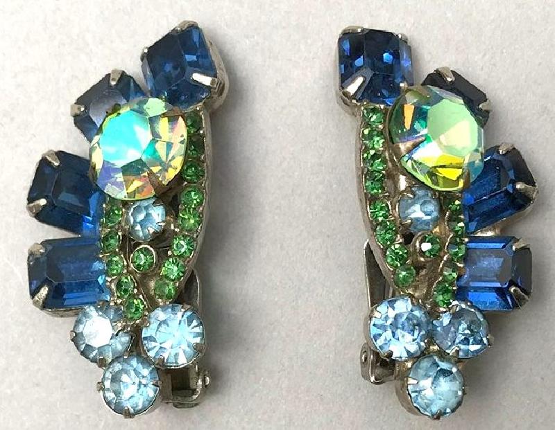 Front view of Blue Emerald Cut Earrings Clip