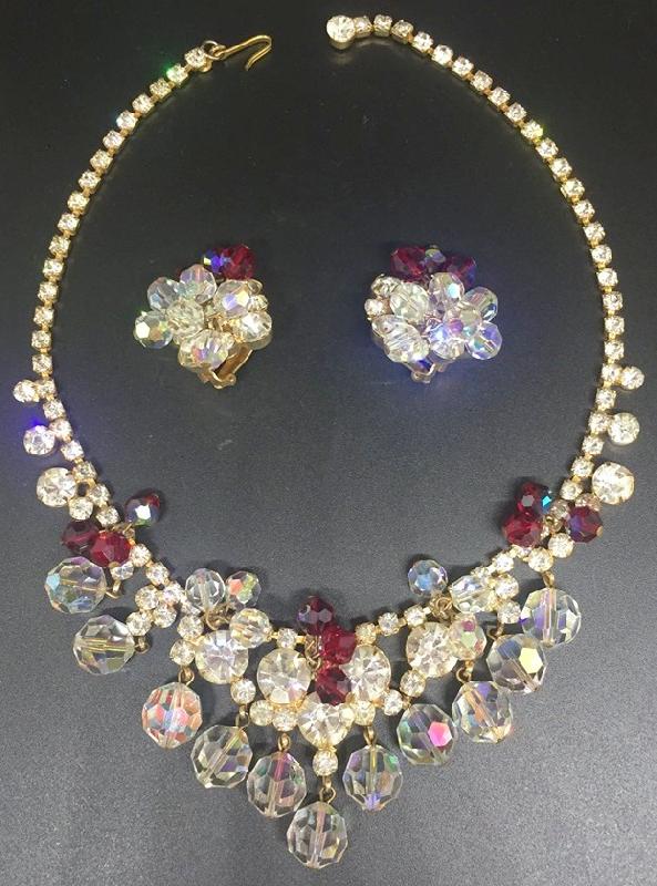 Front view of Clear Chatons Only Necklace