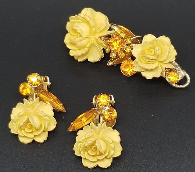Front view of Yellow Navettes Molded/Cut Brooch