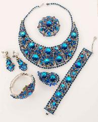 Blue Navettes Rivoli/Margarita Bracelet Clamper