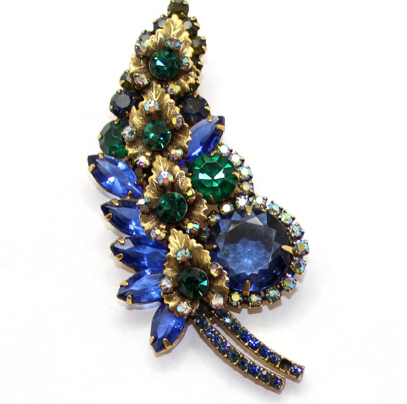 Front view of Blue Dentelle Brooch