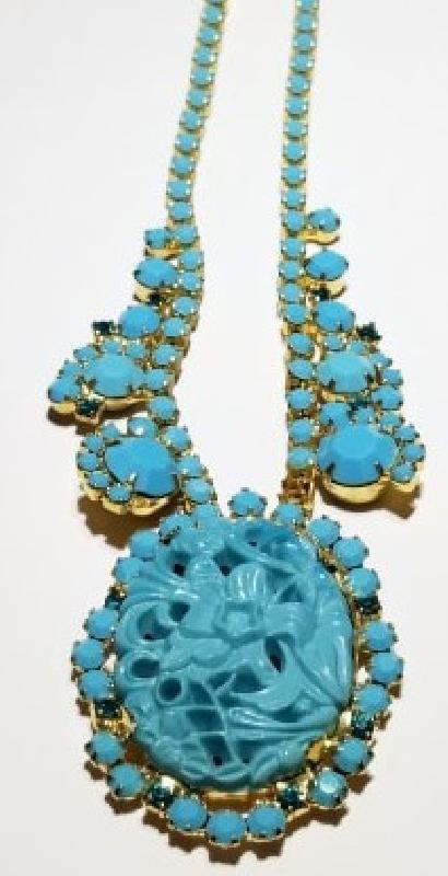 Front view of Turquoise Cabochons Molded/Cut Necklace
