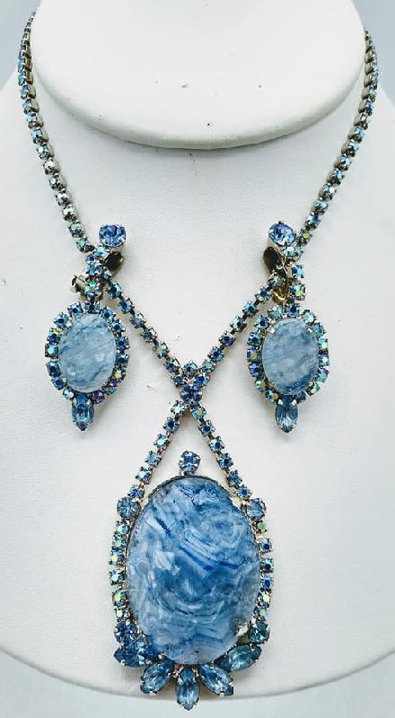 Front view of Blue Cabochons Molded/Cut Earrings Clip