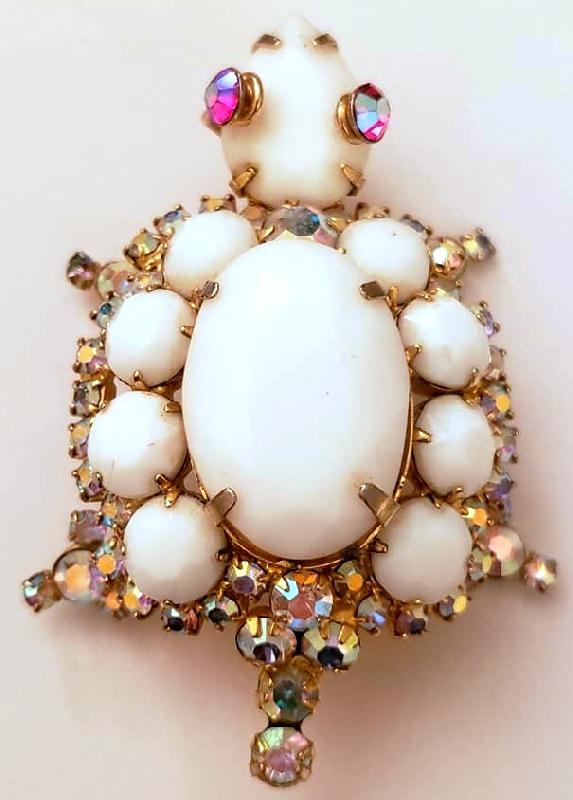 Front view of White (chalk Or Milk) Pear Brooch
