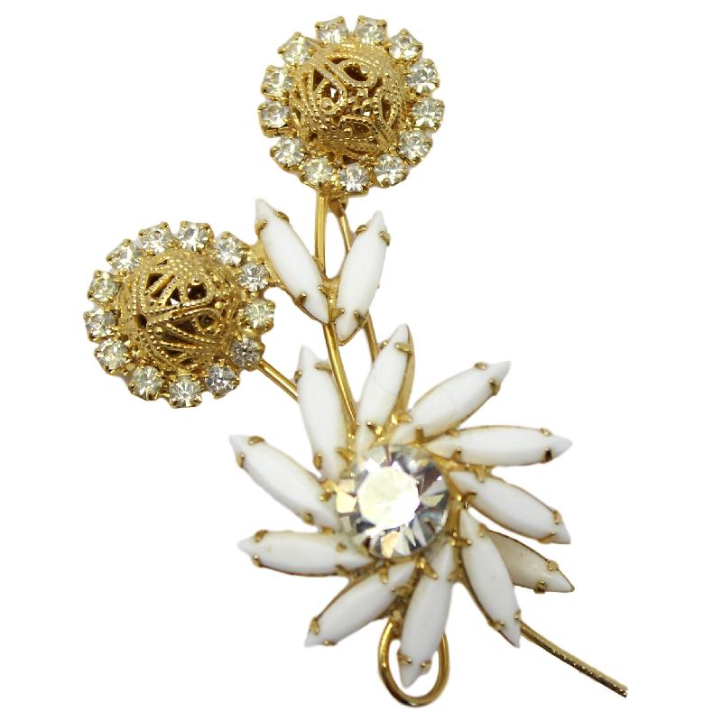 Front view of White (chalk Or Milk) Navettes Brooch