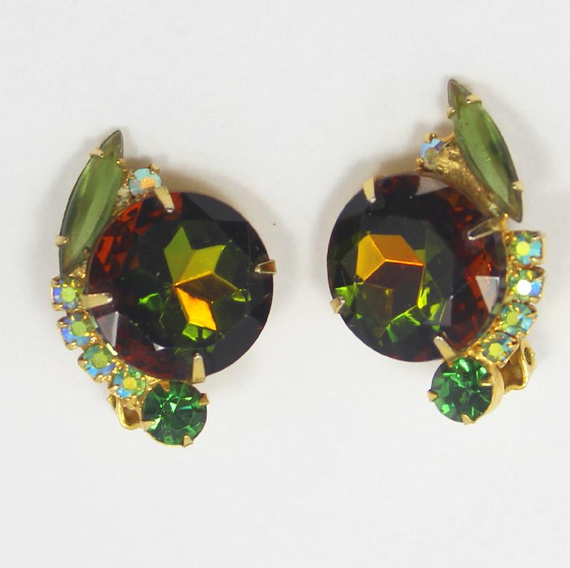 Front view of Green Dentelle Multi-Color/Shaded Earrings Clip
