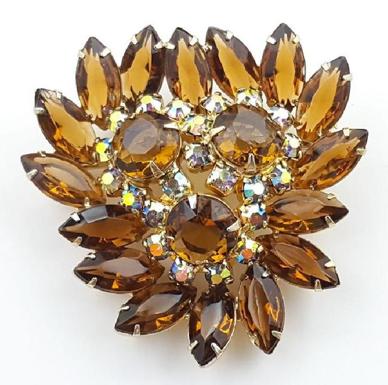 Front view of Topaz Navettes Brooch