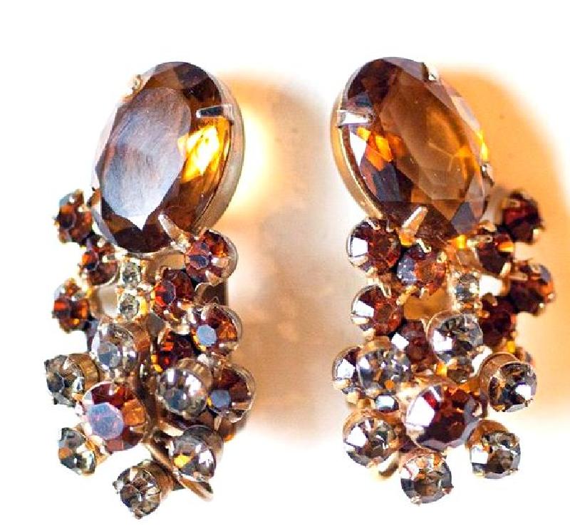 Front view of Topaz Oval Earrings Clip