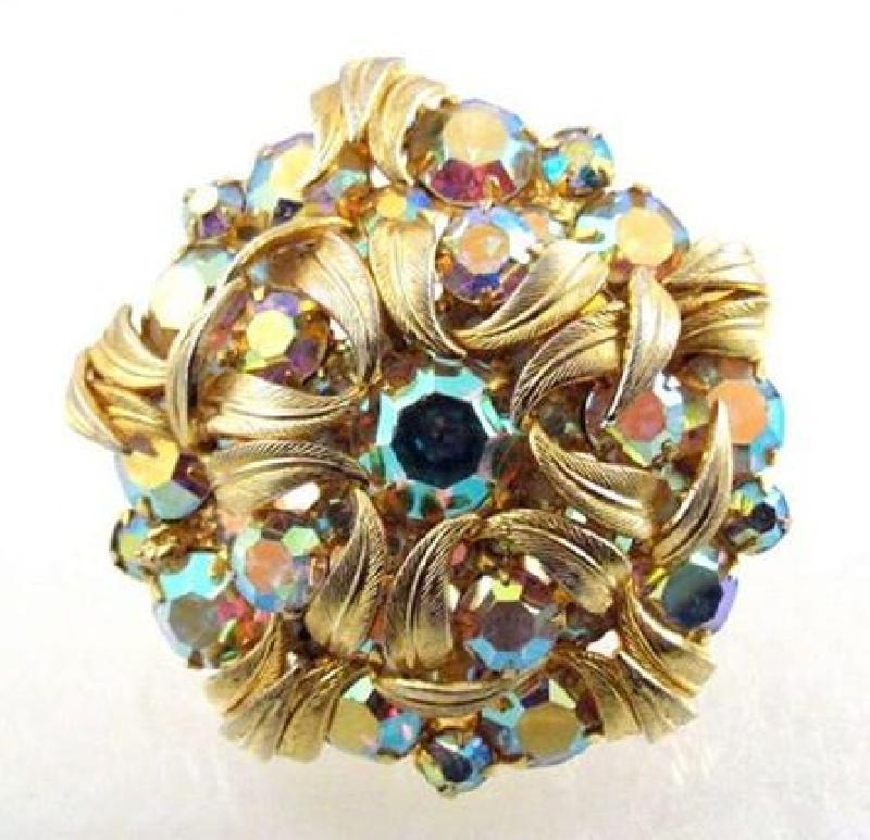 Front view of AB Chatons Only Pin Pendant