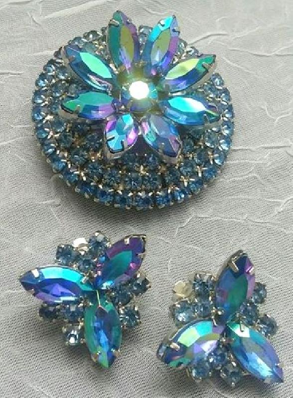 Front view of Blue Navettes Brooch
