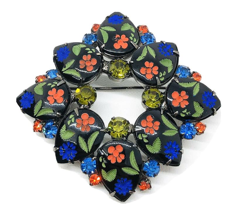 Front view of Black (jet) Pear Painted (hand/Transfer) Brooch