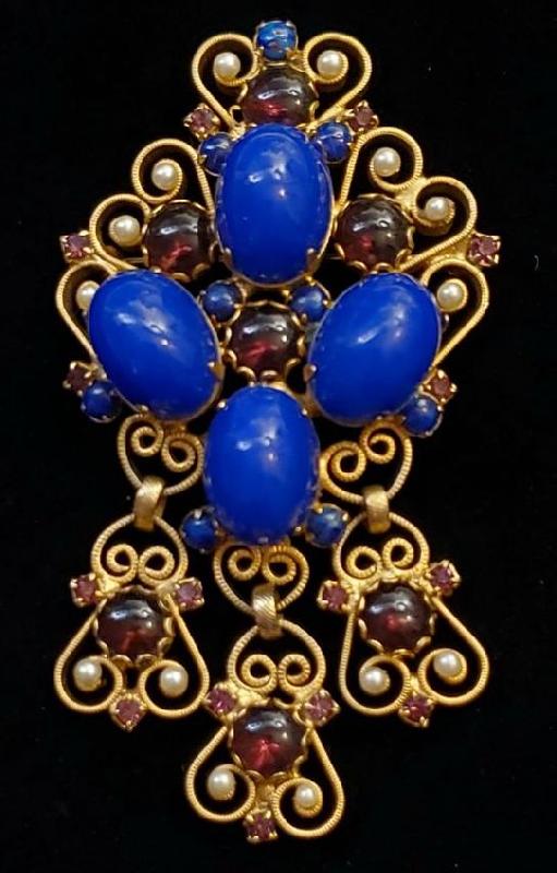 Front view of Multiple Colors Cabochons Plastic Brooch
