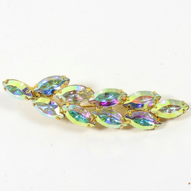 Front view of AB Navettes Brooch