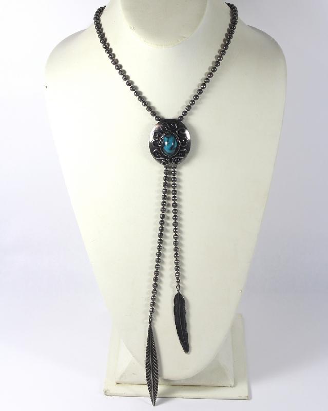 Front view of Turquoise Oval Plastic Necklace