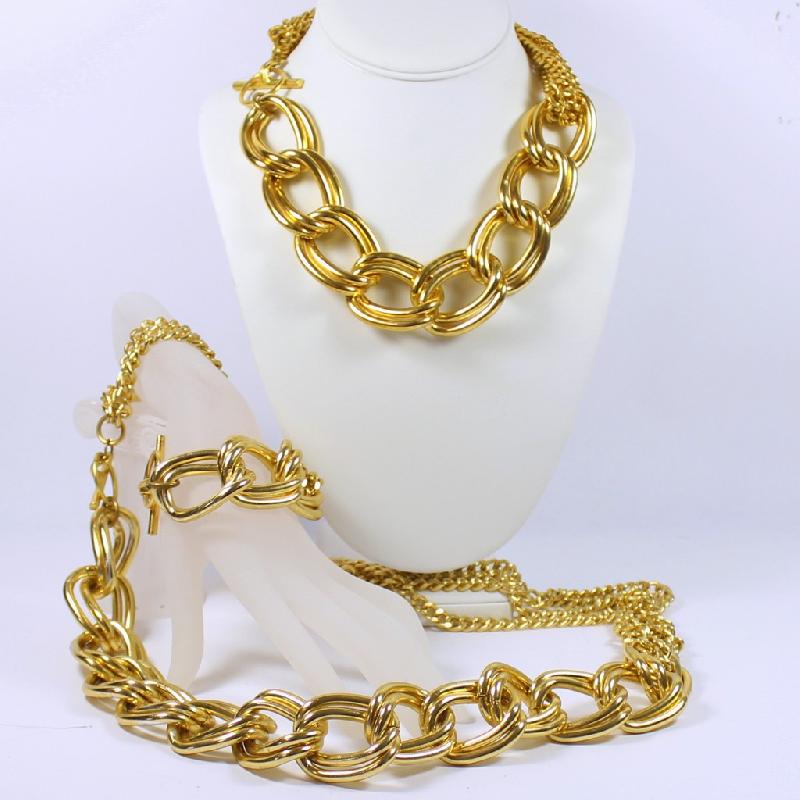 Front view of Necklace