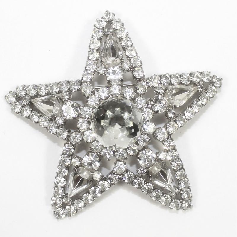 Front view of Clear Pear Brooch