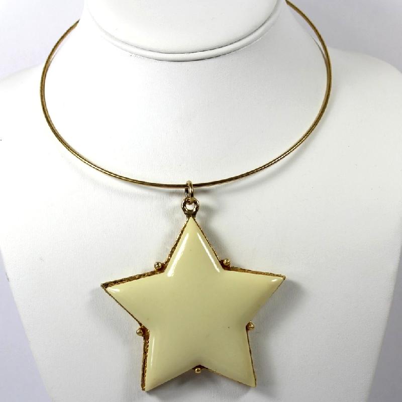 Front view of White (chalk Or Milk) Plastic Necklace