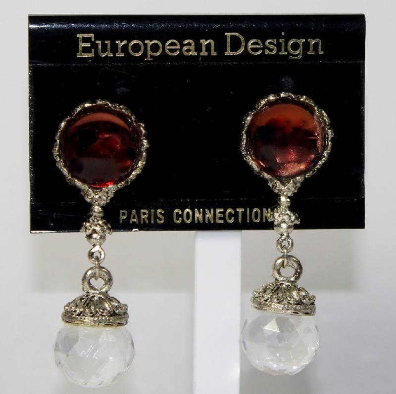 Front view of Purple (cardinal) Cabochons Earrings Clip