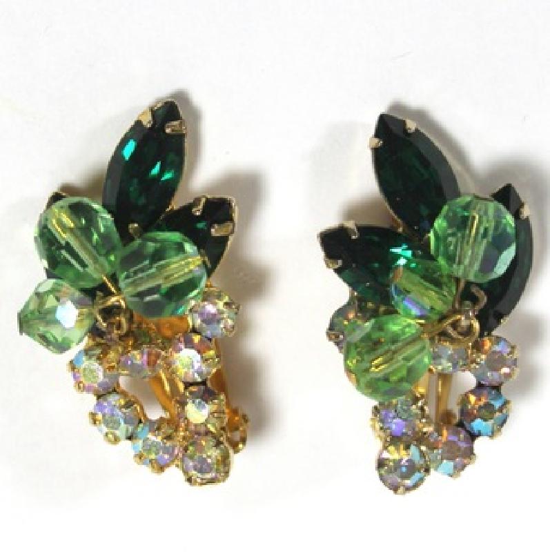 Front view of Green Navettes Earrings Clip