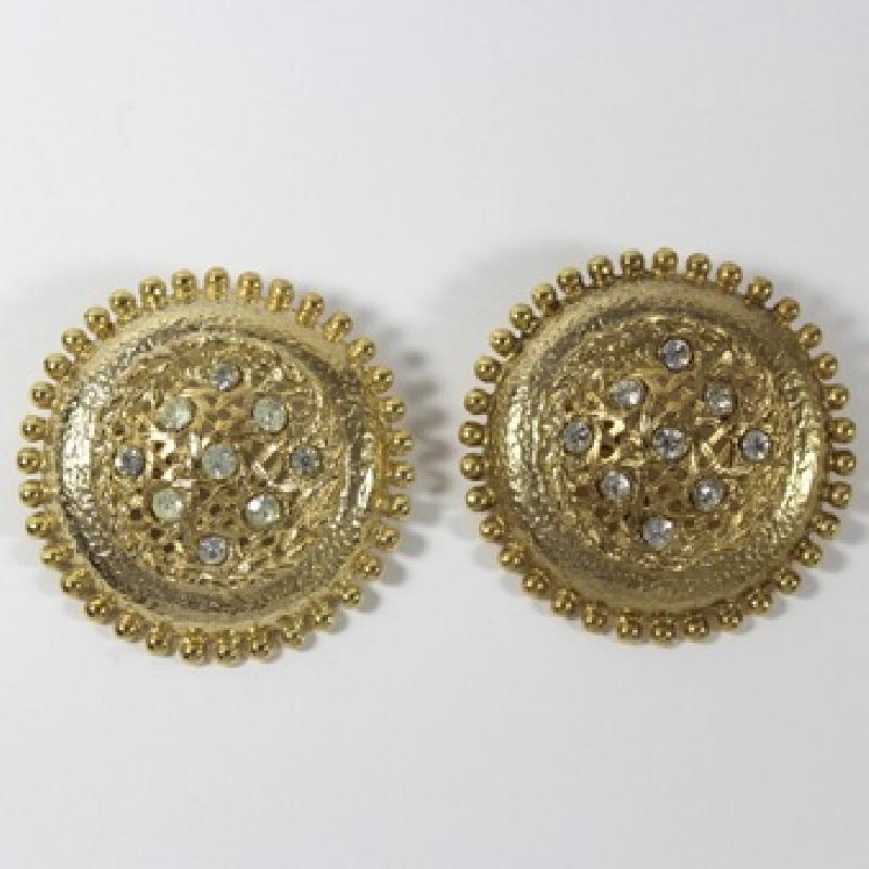 Front view of Clear Earrings Clip