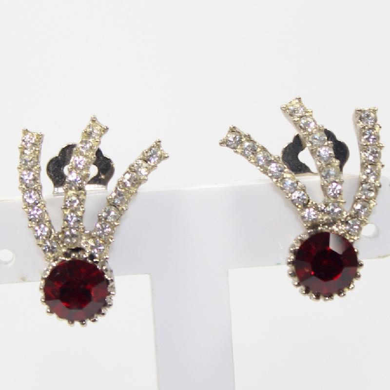 Front view of Red Chatons Only Earrings Clip
