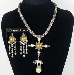 Cabochons Pearl Pendant