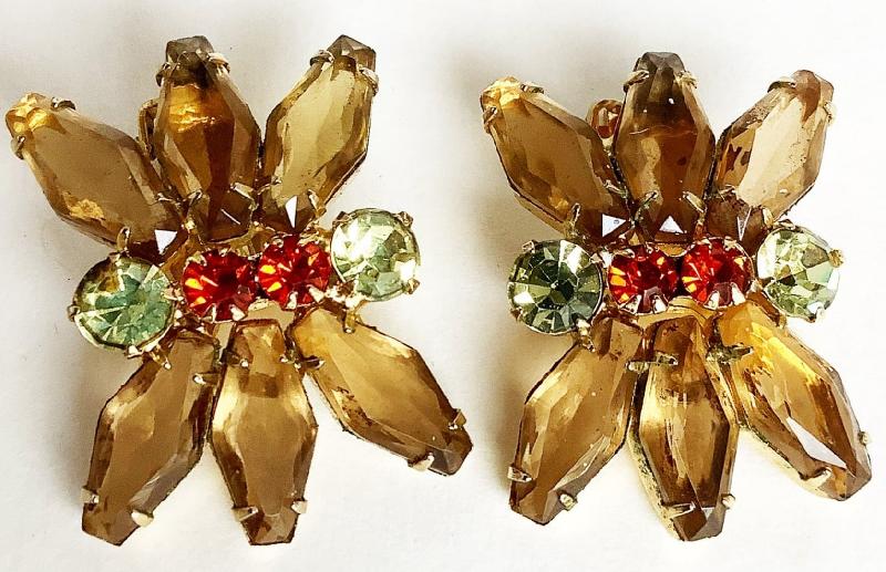 Front view of Fall Hexagon Earrings Clip